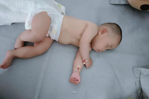 河南怀孕肚子撑的难受