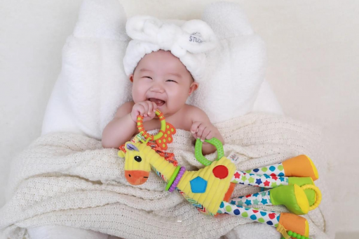 河南4个月宝宝奶量 河南4个月宝宝奶量